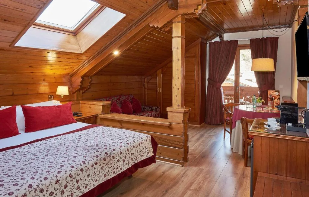 Suite Junior con accesso alla spa — Hotel Grèvol Spa