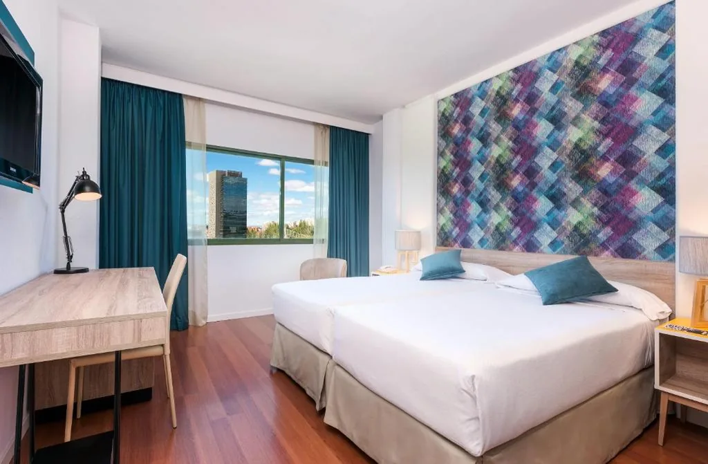 Quarto Standard — Hotel Guadalajara and Conference Center, Affiliated by Meliá