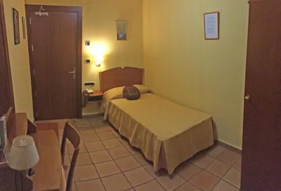 HOTEL GUADALOPE — foto 5