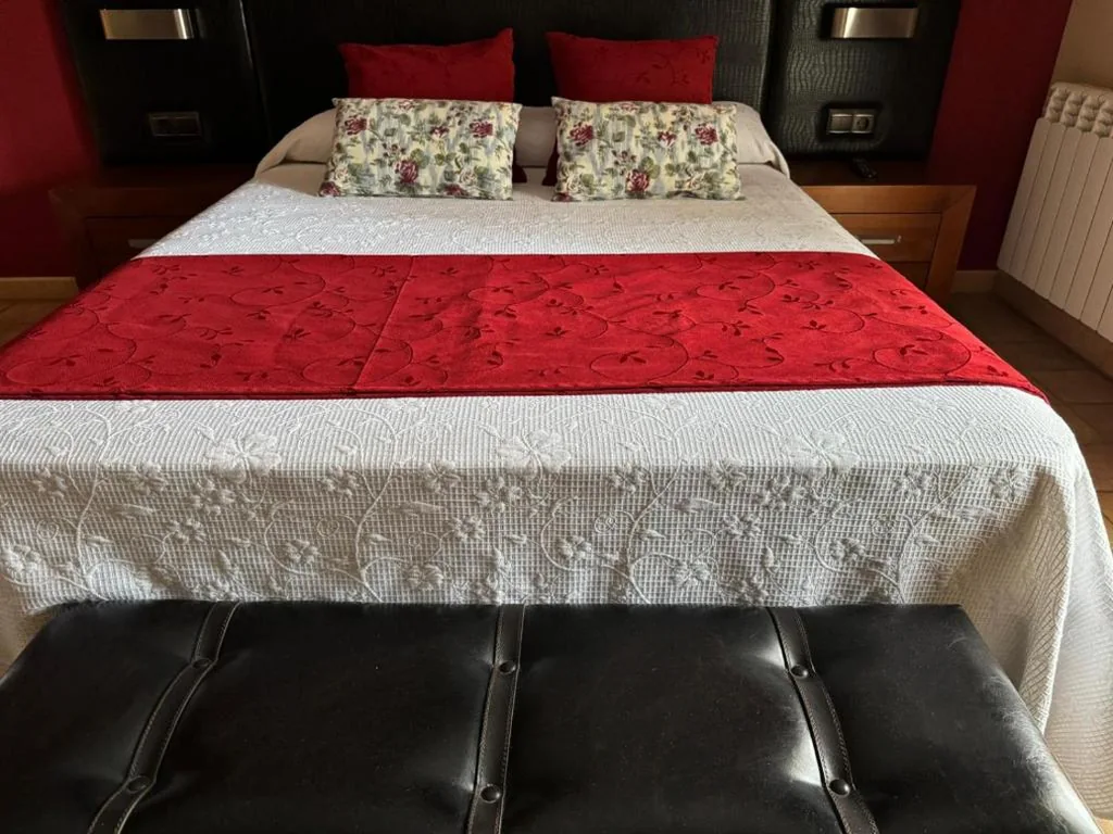 Chambre Double Supérieure — Hotel Guara Inlukā