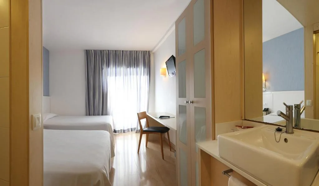 Habitación Doble Deluxe — Hotel Guitart Central Park Aqua Resort