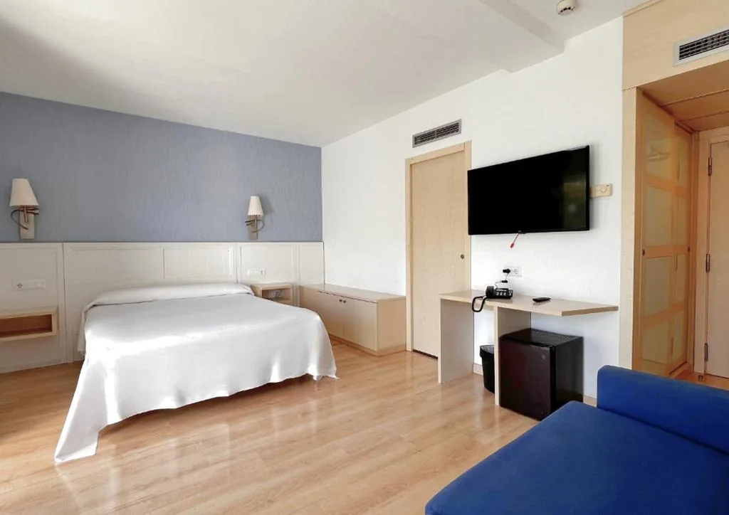 Habitación Familiar — Hotel Guitart Central Park Aqua Resort