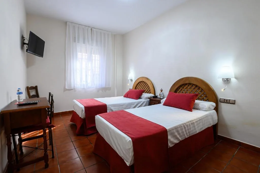 Zweibettzimmer — Hotel H28 Camas