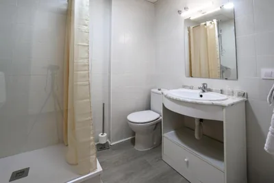 Hotel H28 Camas — Foto 3