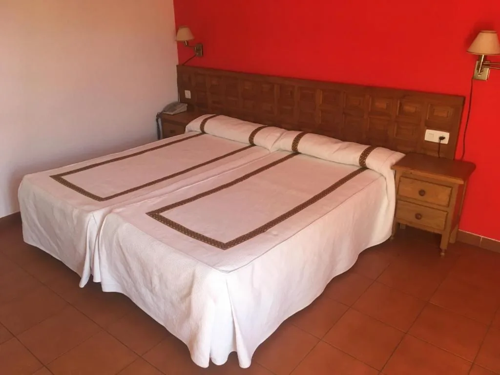 Habitación Doble - 2 camas — Hotel Hispanidad
