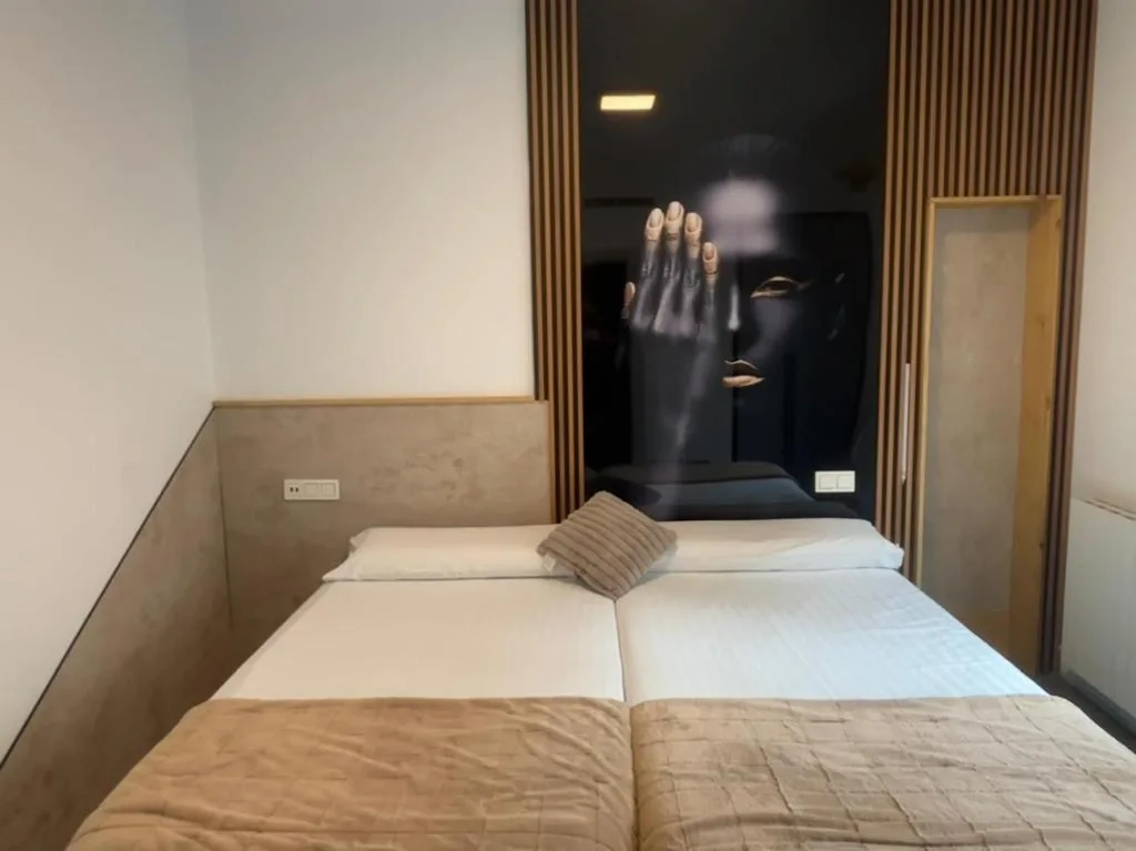 Quarto Duplo - 2 camas — Hotel Hito