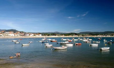 HOTEL HOLIDAY camino de Santiago por la costa en playa America — foto 5