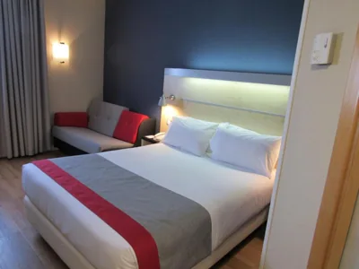 Hotel Holiday Inn Express Madrid-Rivas by IHG — 照片 11
