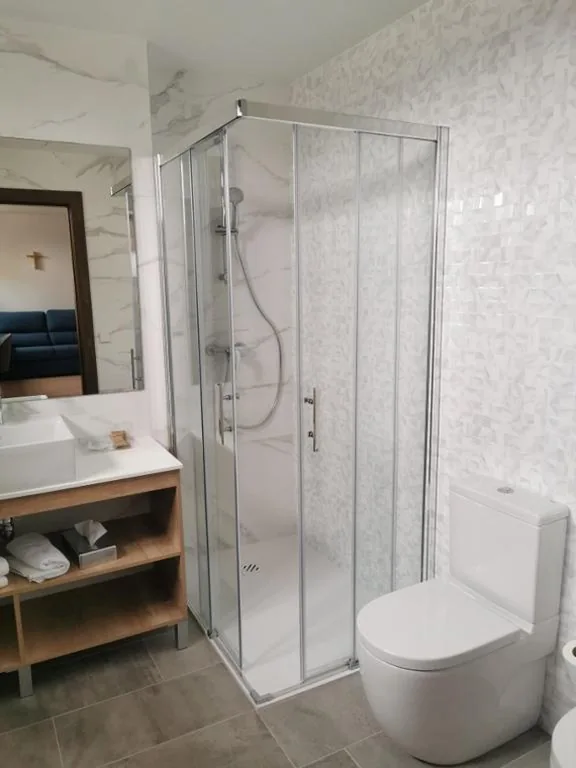 Tweepersoonskamer met 2 bedden — HOTEL Hospedería Monasterio de La Vid