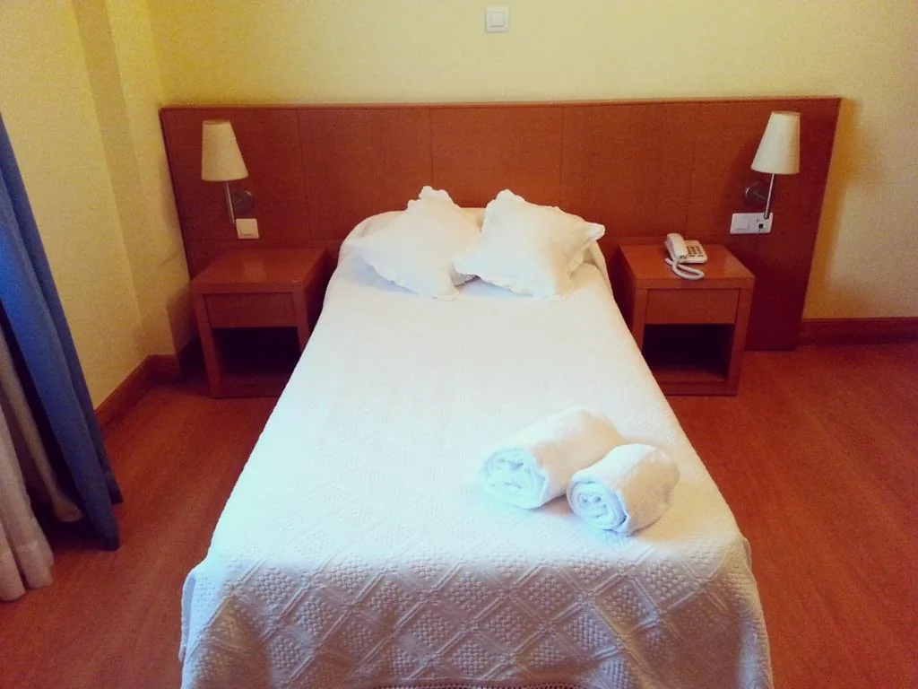 Habitación Individual — Hotel Ibaigune