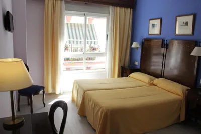Hotel Iberia Plaza América — foto 7