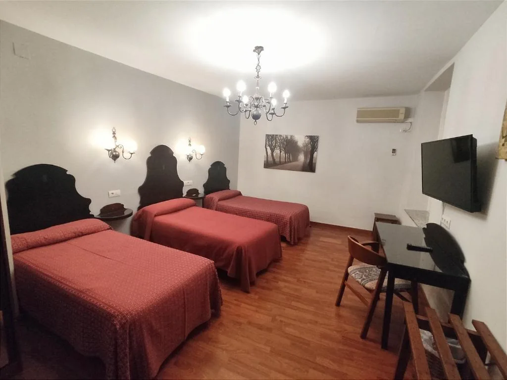 Camera tripla — Hotel Iberia Plaza Mayor