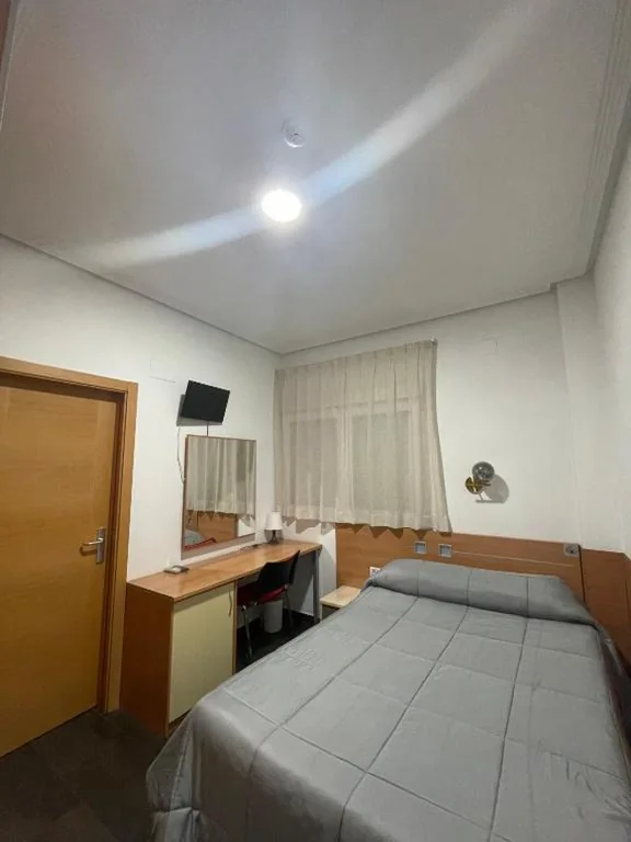 Doppelzimmer – 1 oder 2 Betten — Hotel Ibi