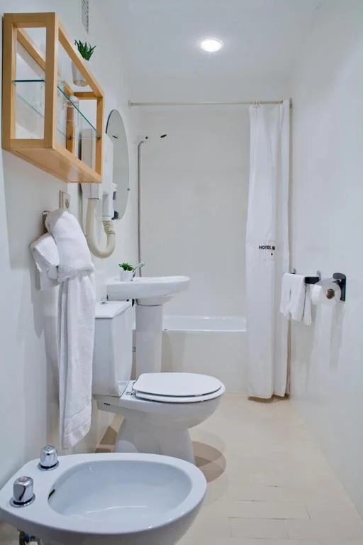 Chambre double avec 2 lits — Hotel Ibiltze