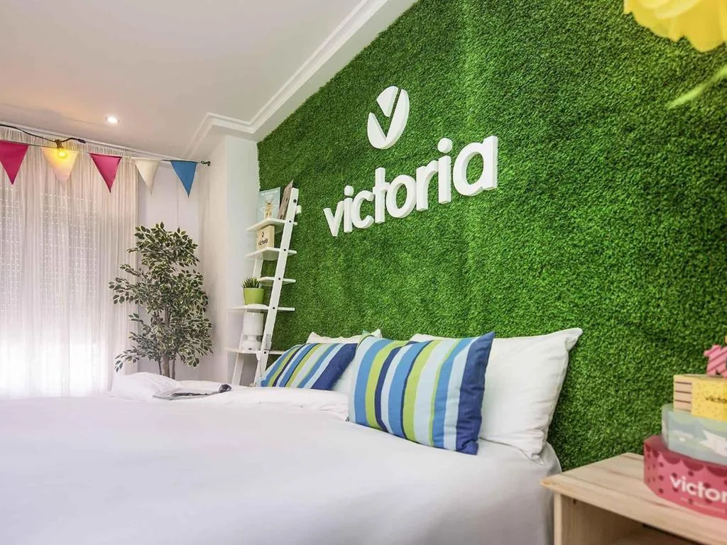 Superior Room with One Queen Bed and Two Single Beds — Hotel Ibis Styles La Rioja Arnedo