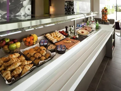 Hotel Ibis Styles Lleida Torrefarrera — foto 3
