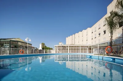 Hotel Ilunion Las Lomas — foto 4