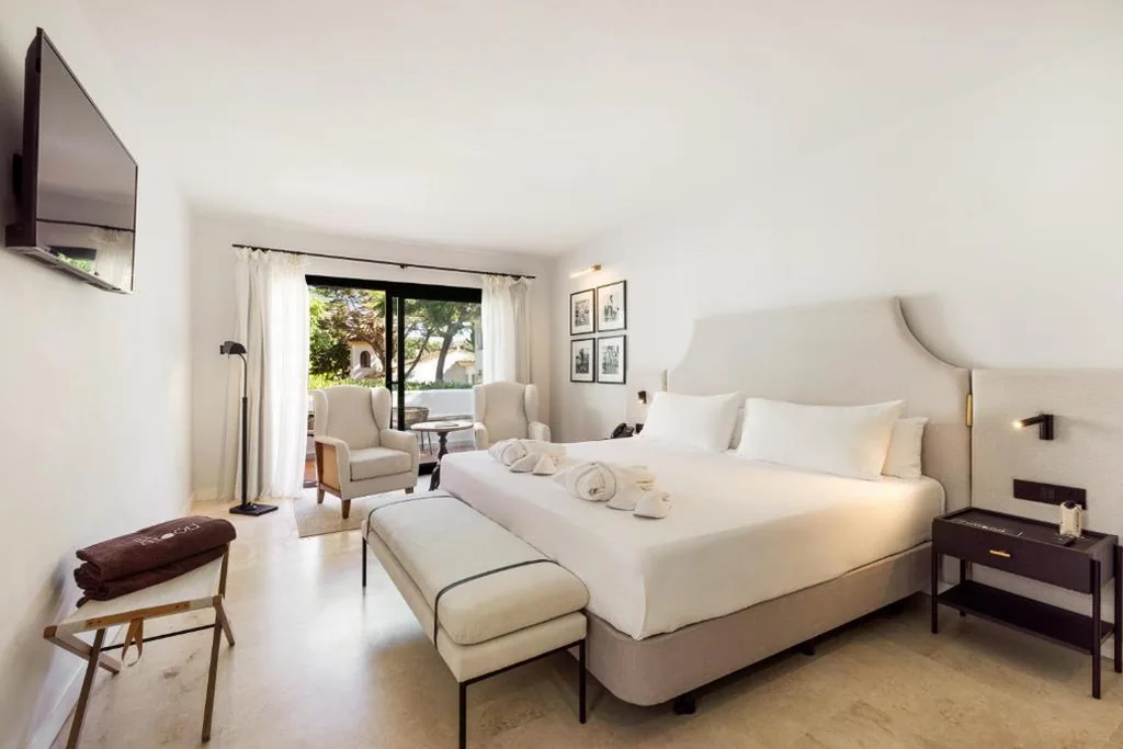 Terraza privada premium — Hotel Inmood San Roque