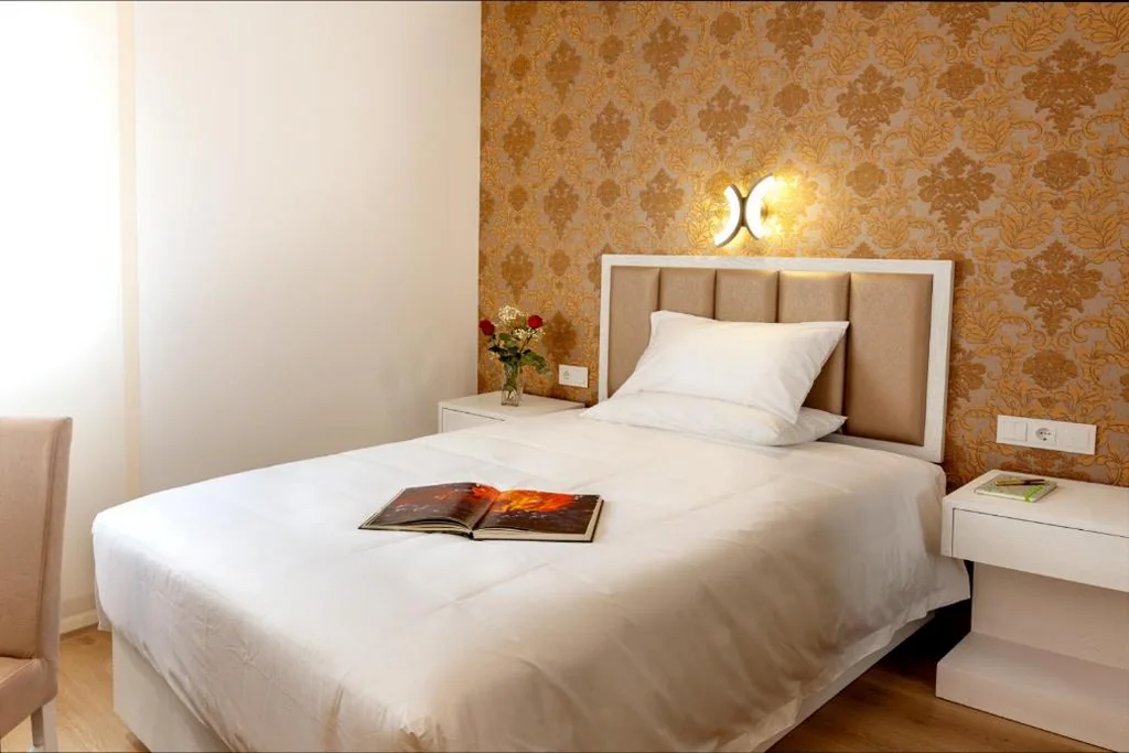 Quarto Duplo — Hotel Insula Barataria