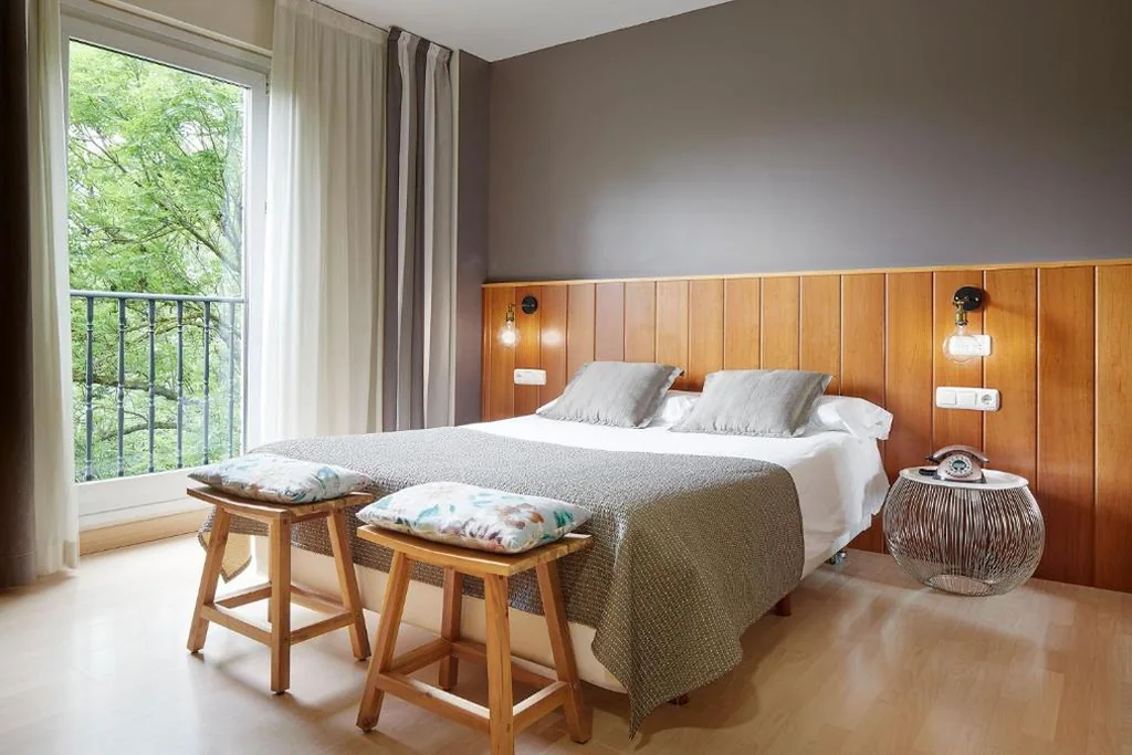 Camera doppia con vista sul giardino — Hotel Iriguibel Huarte Pamplona