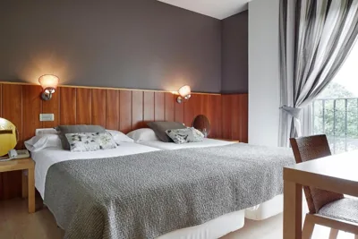 Hotel Iriguibel Huarte Pamplona — foto 2