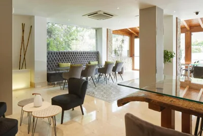 Hotel Iriguibel Huarte Pamplona — foto 10