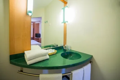 Hotel Iris Guadalajara — Foto 3