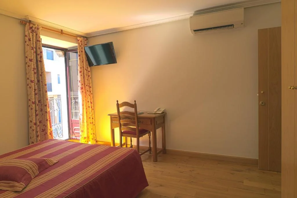 Habitación Doble - 1 o 2 camas — Hotel Jacobeo