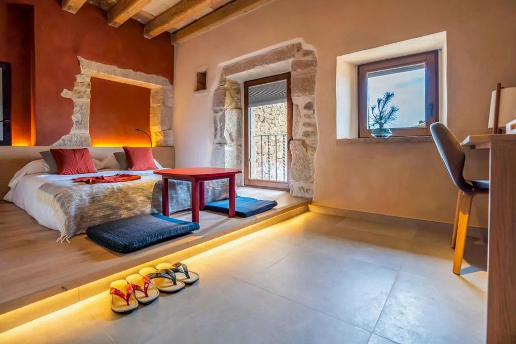 Habitación Doble Estándar — Hotel japonès Puigpinós