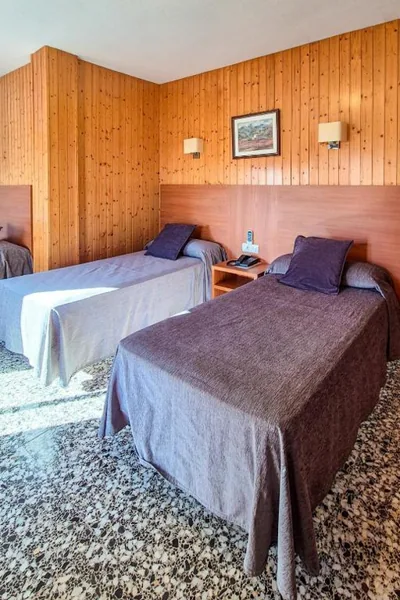 Hotel Jardín — foto 2