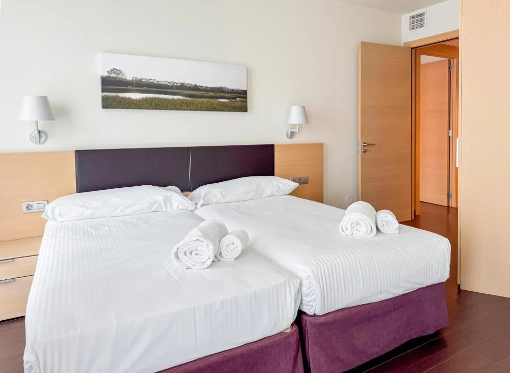 Camera Familiare — Hotel Jardines de Uleta Suites