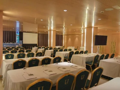 Hotel Jardines de Uleta Suites — foto 5