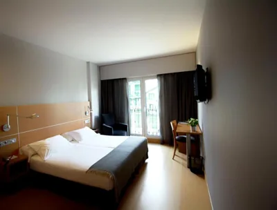 Hotel Jauregui — Foto 2