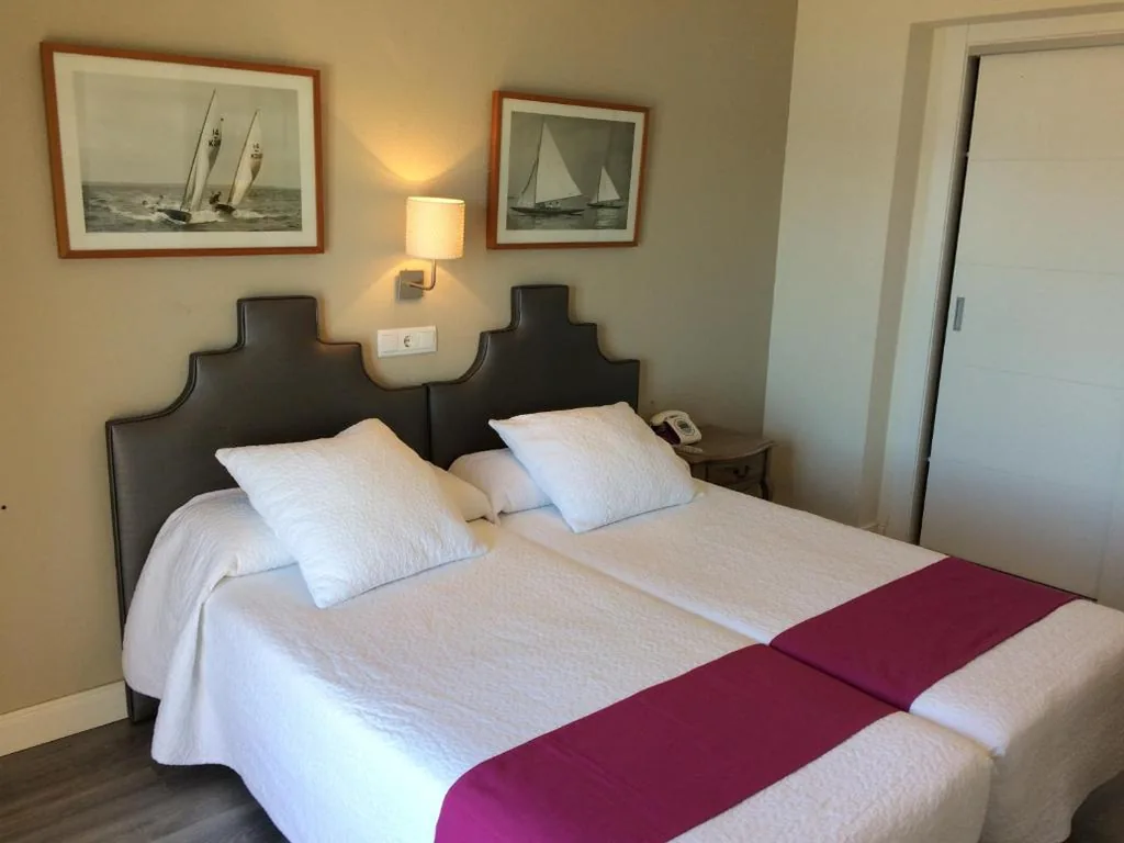 Tweepersoonskamer met uitzicht op zee - 1 of 2 bedden — Hotel Jávea