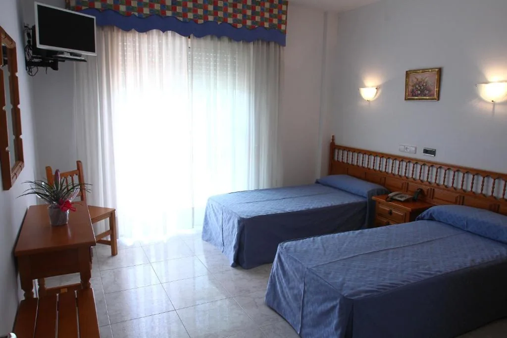 Habitación Doble con terraza — Hotel Jr