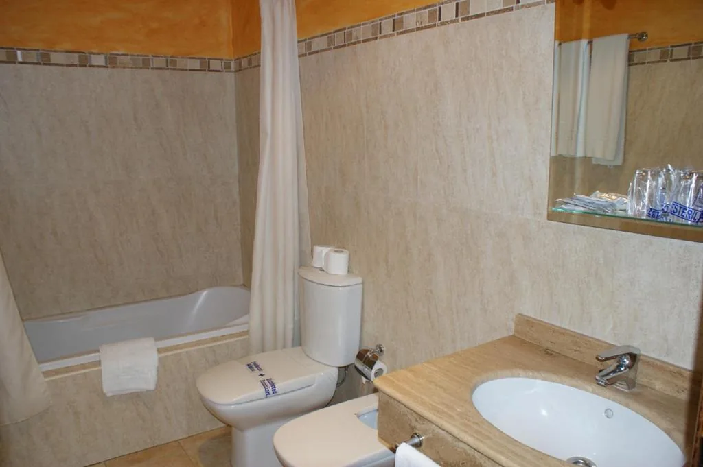 Habitación Individual — Hotel Juan Francisco