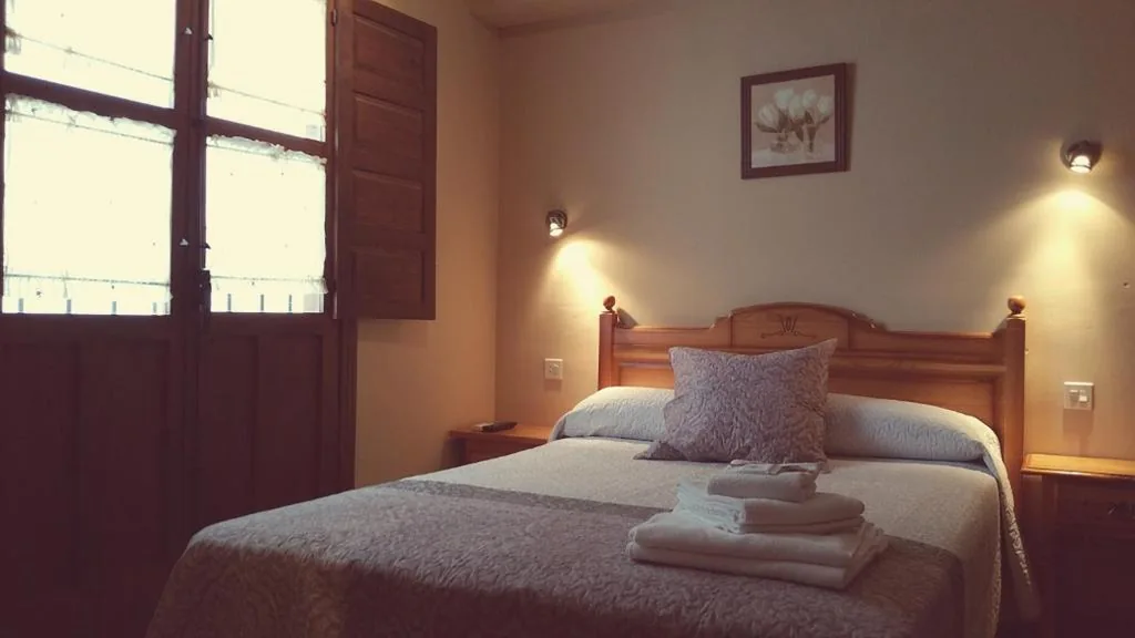 单人间 — Hotel Judería Valle del Jerte
