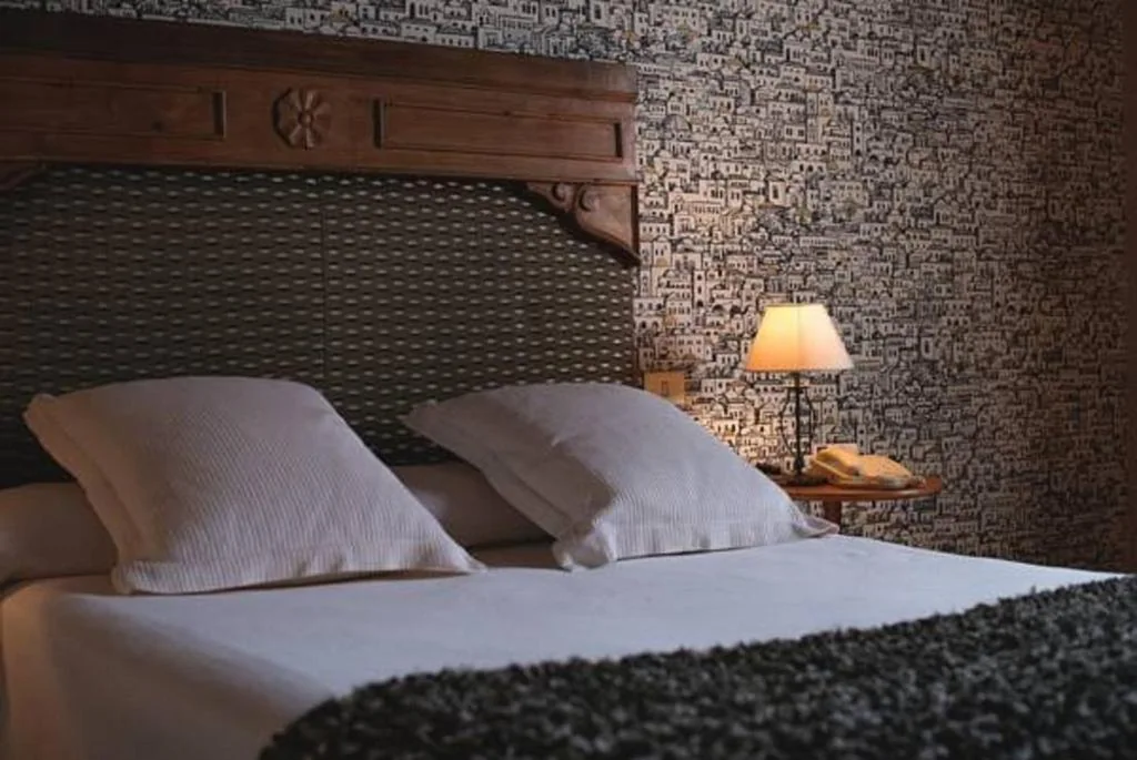 Chambre double - 1 ou 2 lits — Hotel Konbenio