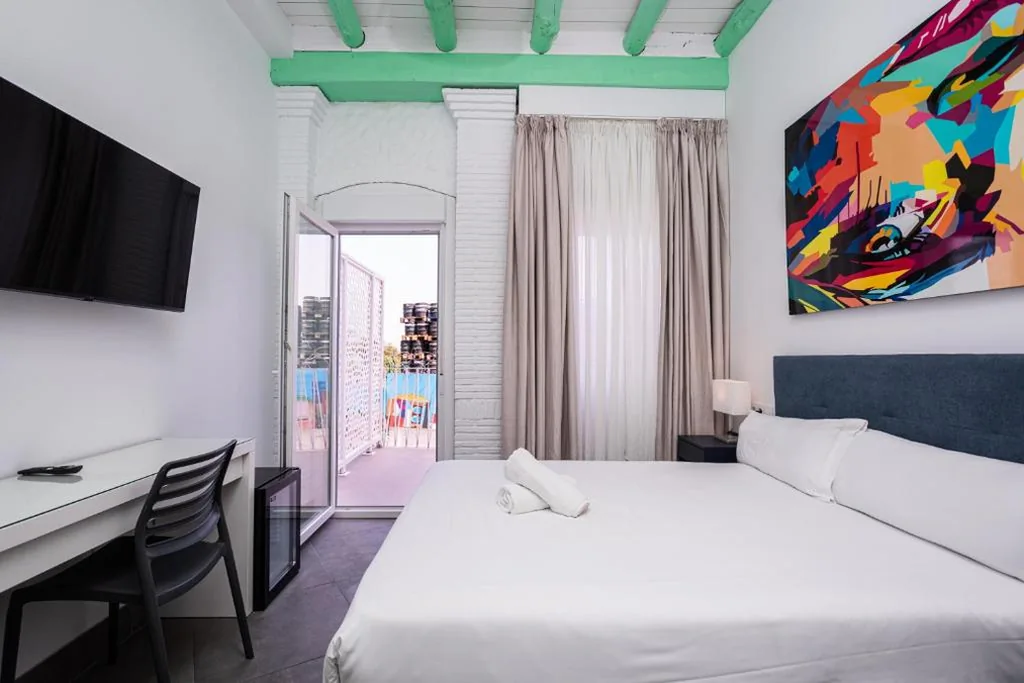 Habitación Doble con terraza - 1 o 2 camas — Hotel Kuve Marbella