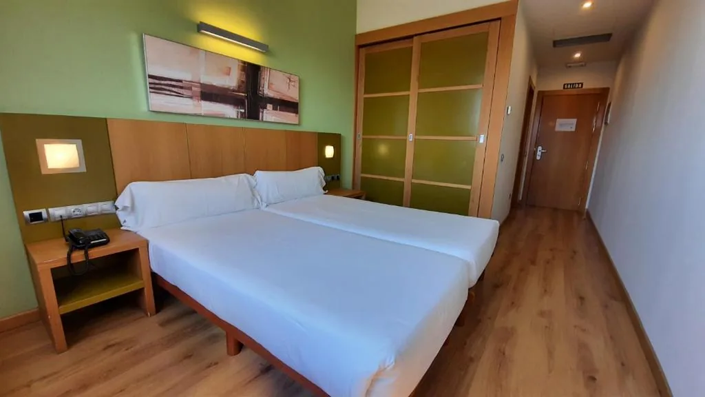 Camera doppia - 1 o 2 letti — Hotel La Boroña