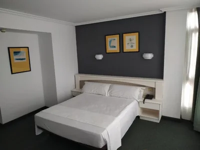 HOTEL LA CAMPANA — foto 6
