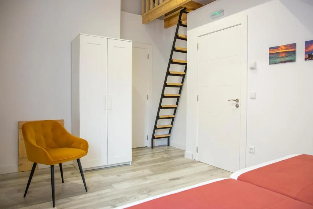 Twin Room with Private Bathroom — Hotel la Caracola Suances