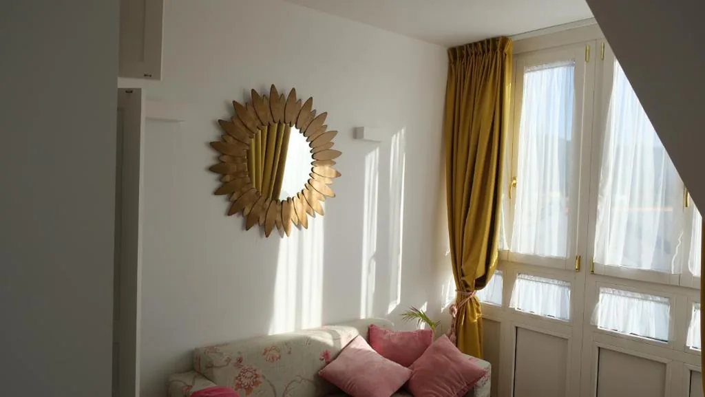 Habitación Individual — HOTEL LA CASA DE LAS CAMELIAS