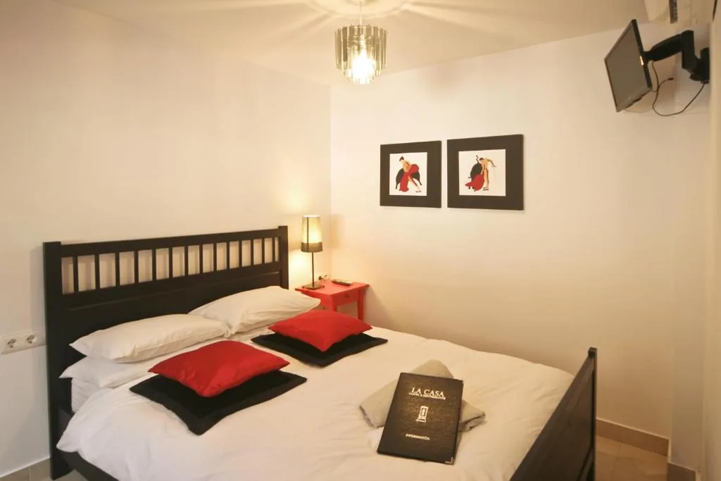Camera doppia economica — Hotel La Casa