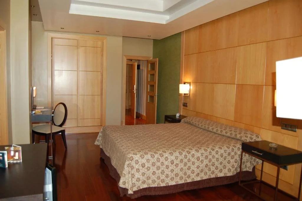 Quarto Duplo - 1 ou 2 camas — Hotel La Casona de Lupa