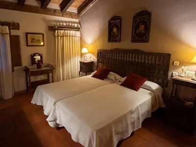 Hotel La Casona del Molinero by gaiarooms — foto 6