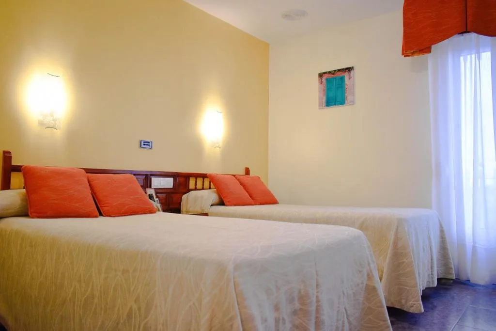 Camera Doppia Standard - 2 letti — Hotel La Colina