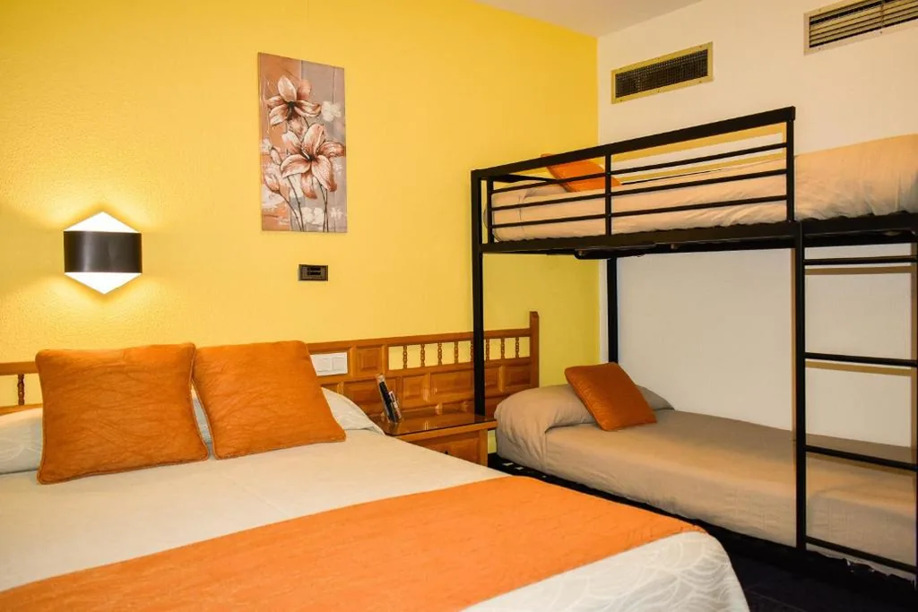 Camera Familiare Standard — Hotel La Colina