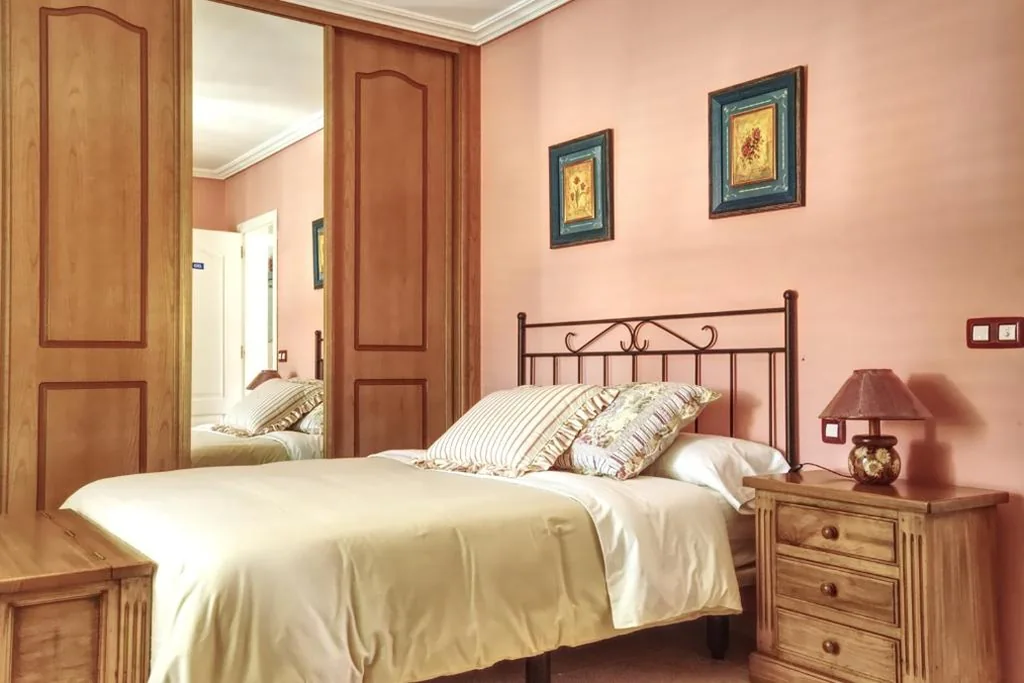Habitación Doble con vistas al mar — Hotel La Colina