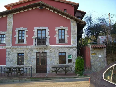 Hotel La Curva Ribadesella PARKING — Foto 11